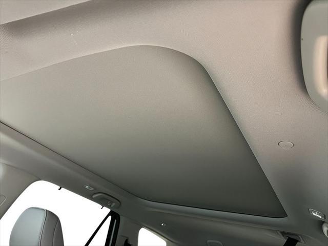 new 2025 Honda Pilot car, priced at $51,050