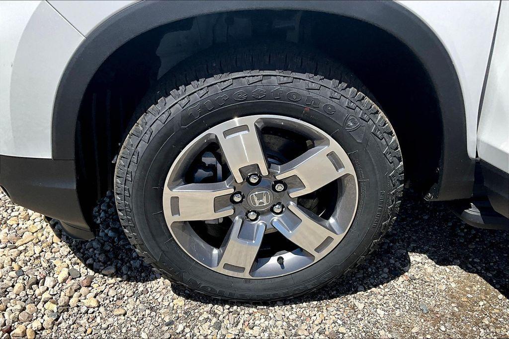 new 2024 Honda Ridgeline car, priced at $46,370