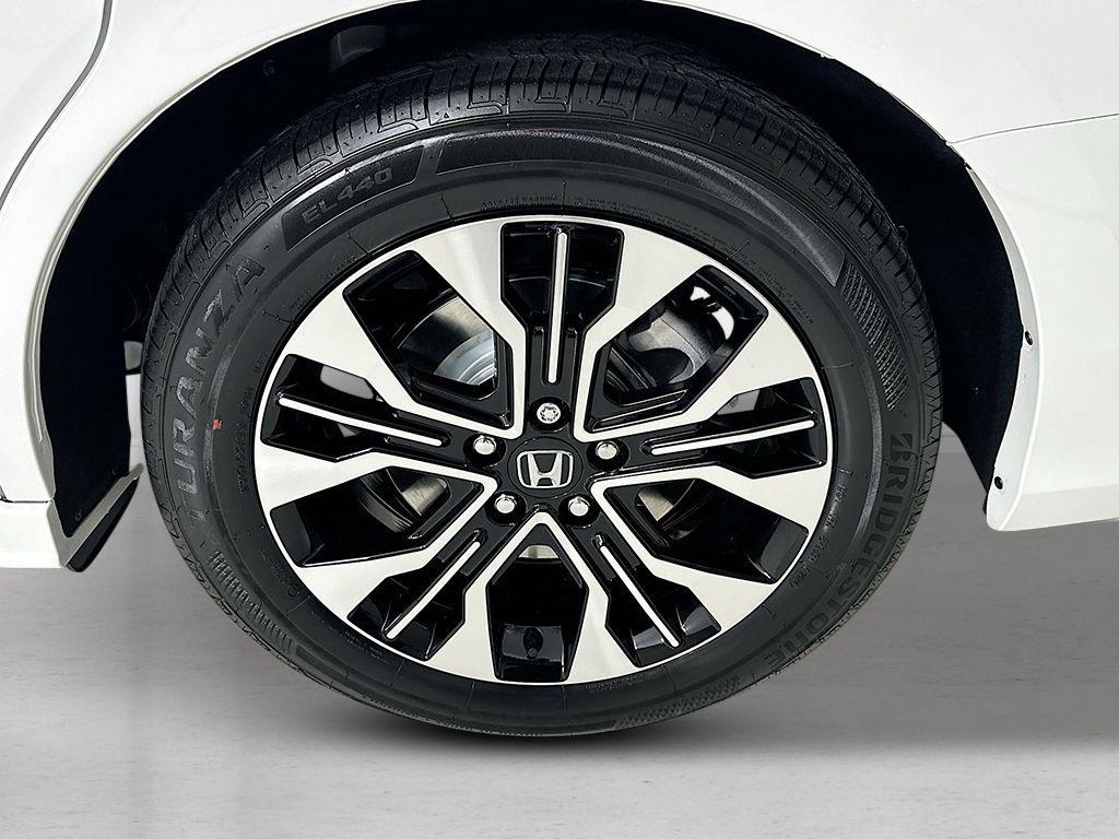 new 2026 Honda Odyssey car, priced at $53,645