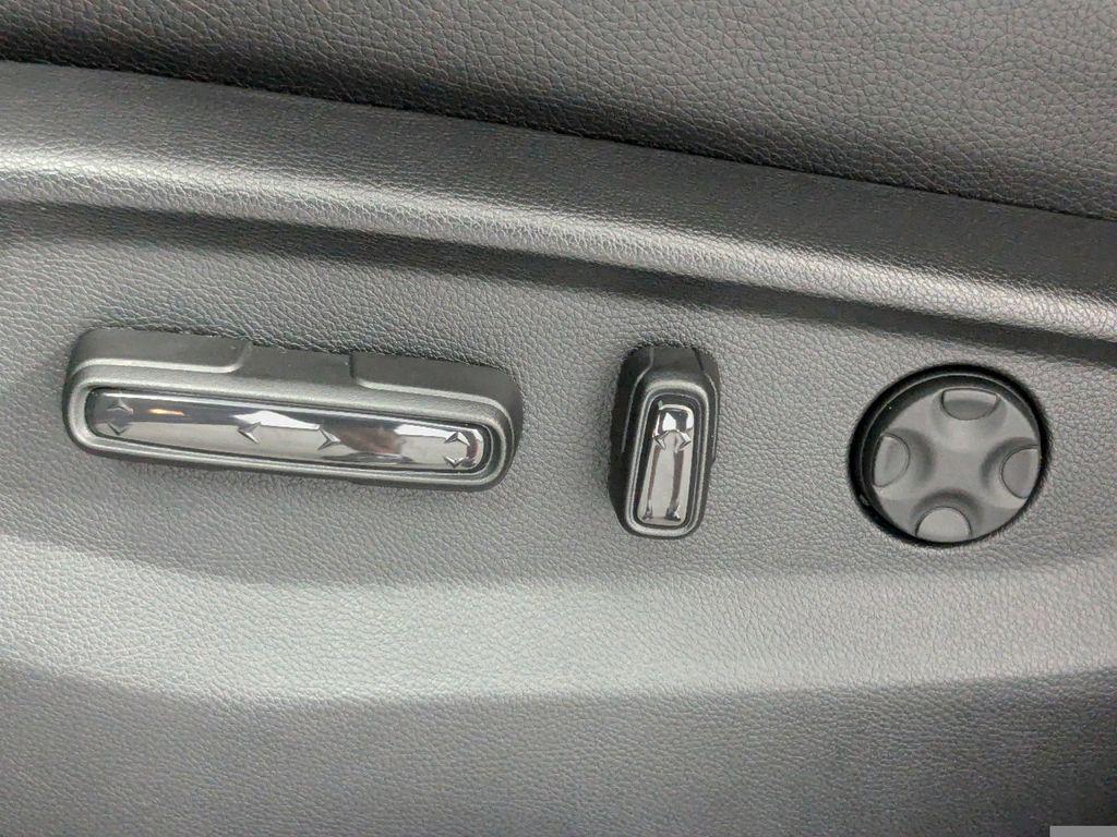 new 2026 Honda Odyssey car, priced at $53,645