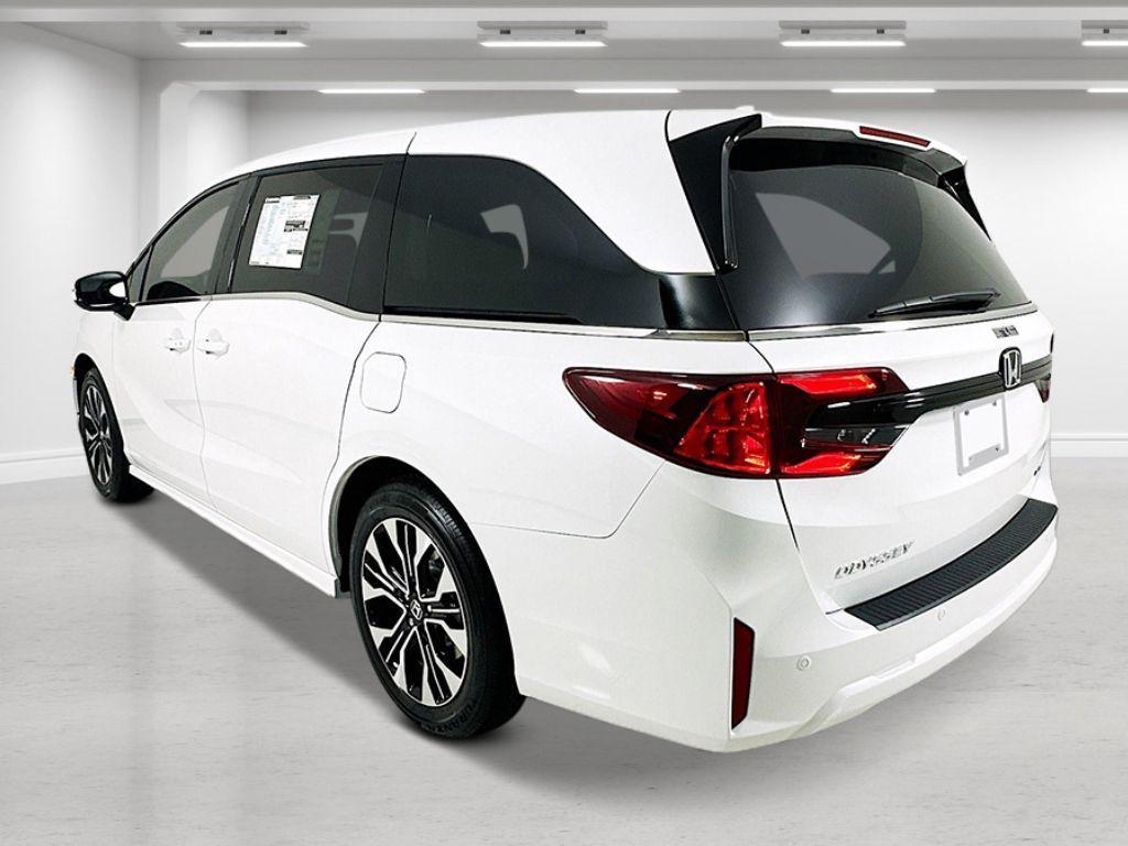 new 2026 Honda Odyssey car, priced at $53,645