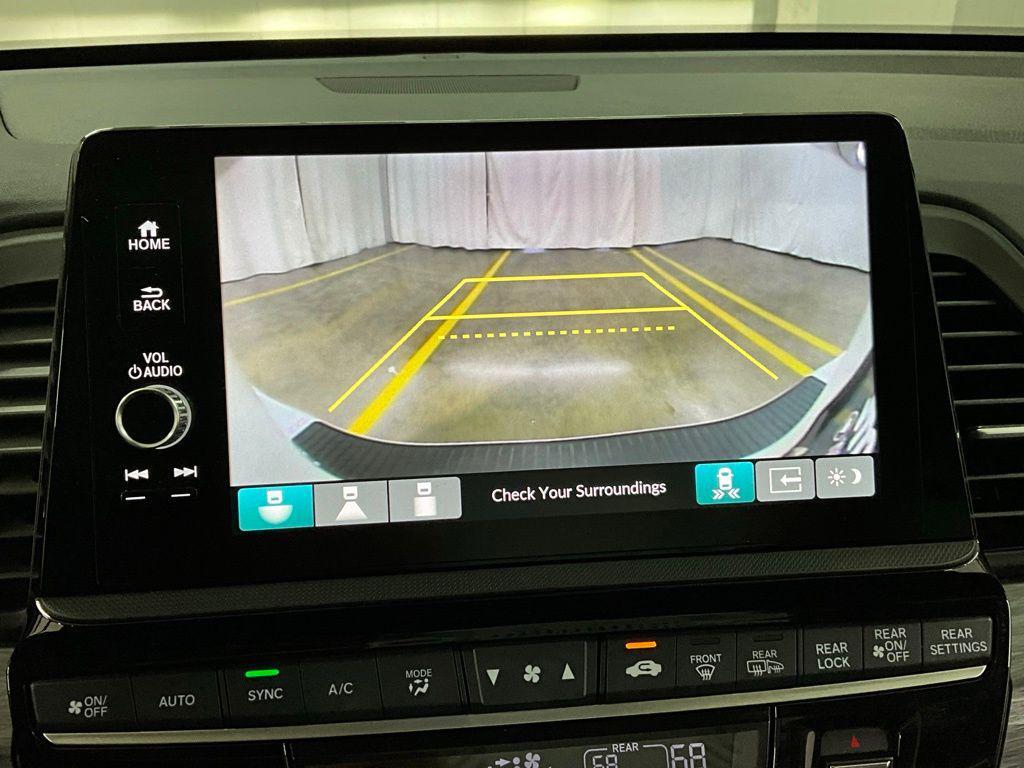 used 2025 Honda Odyssey car, priced at $49,580