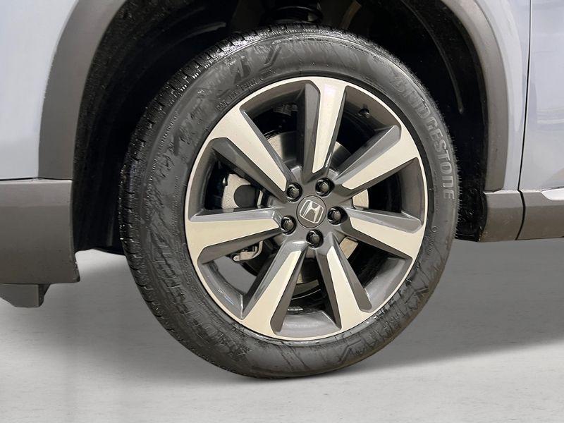 new 2025 Honda Pilot car, priced at $51,550