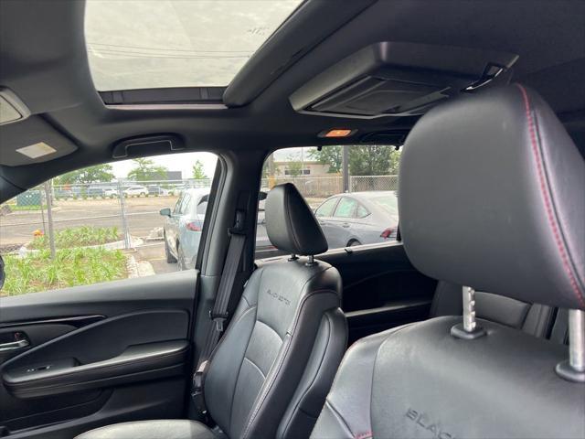 used 2022 Honda Pilot car, priced at $39,400