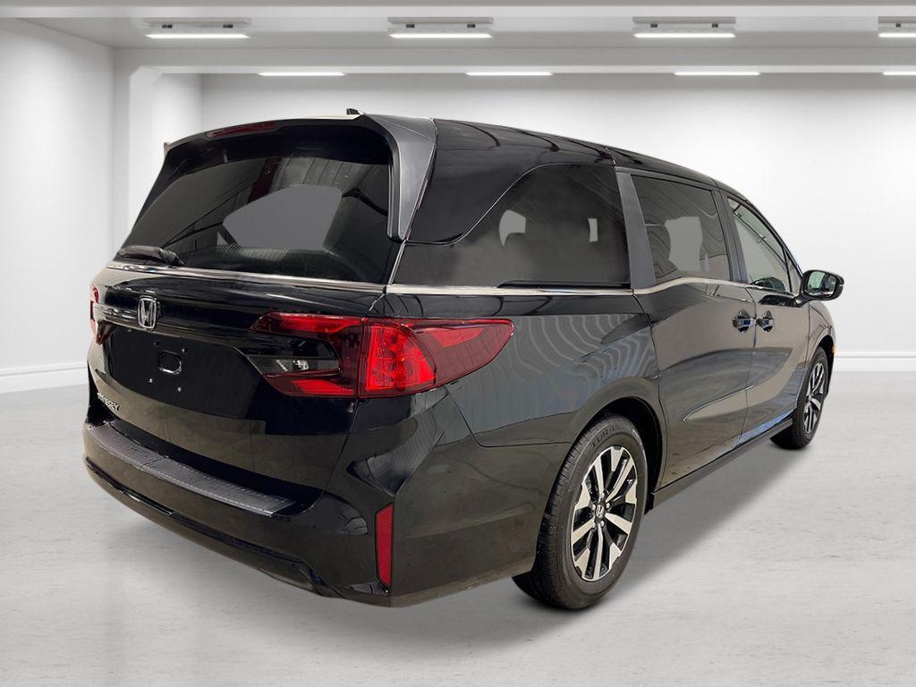 new 2026 Honda Odyssey car, priced at $44,290