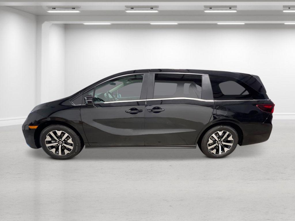 new 2026 Honda Odyssey car, priced at $44,290