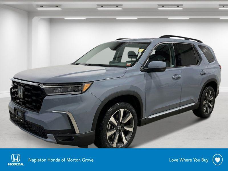 new 2025 Honda Pilot car, priced at $51,550