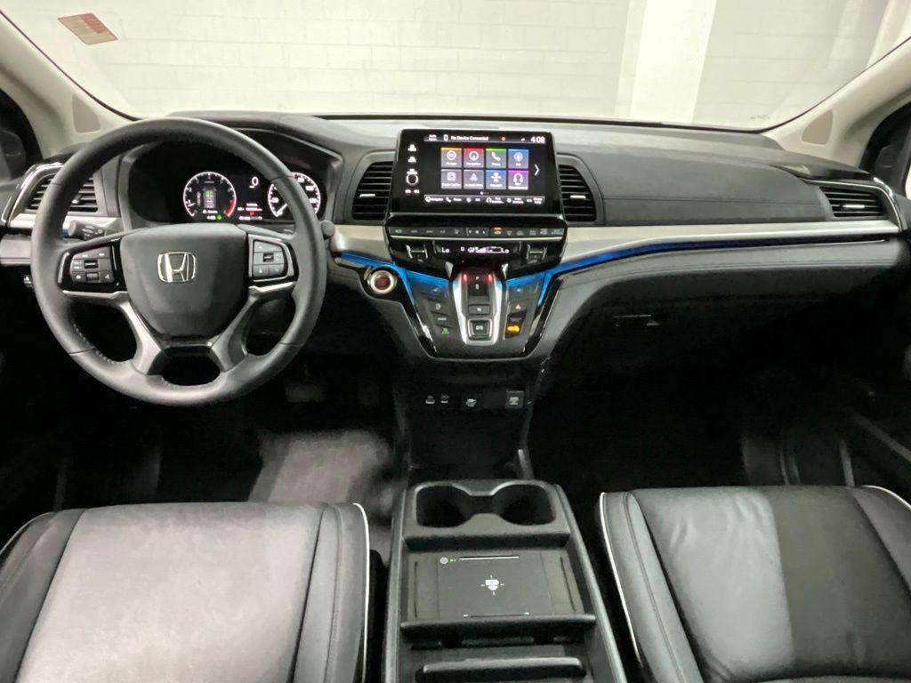 used 2025 Honda Odyssey car, priced at $43,690