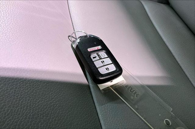 used 2022 Honda Pilot car, priced at $38,638