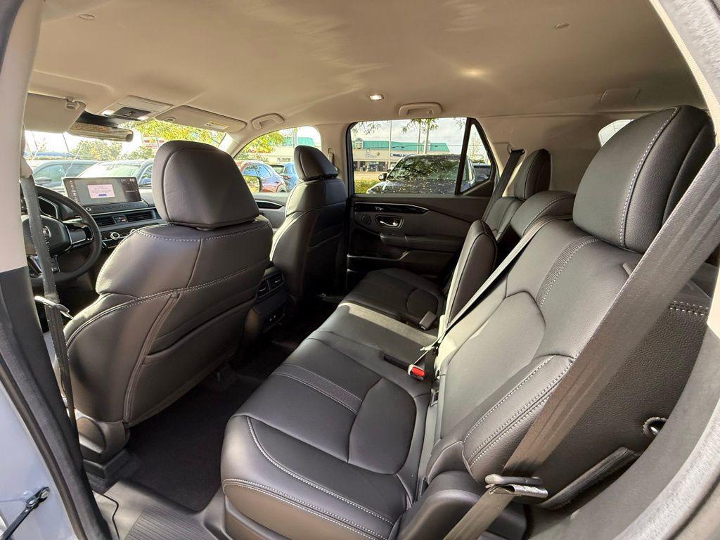 used 2026 Honda Passport car, priced at $43,900