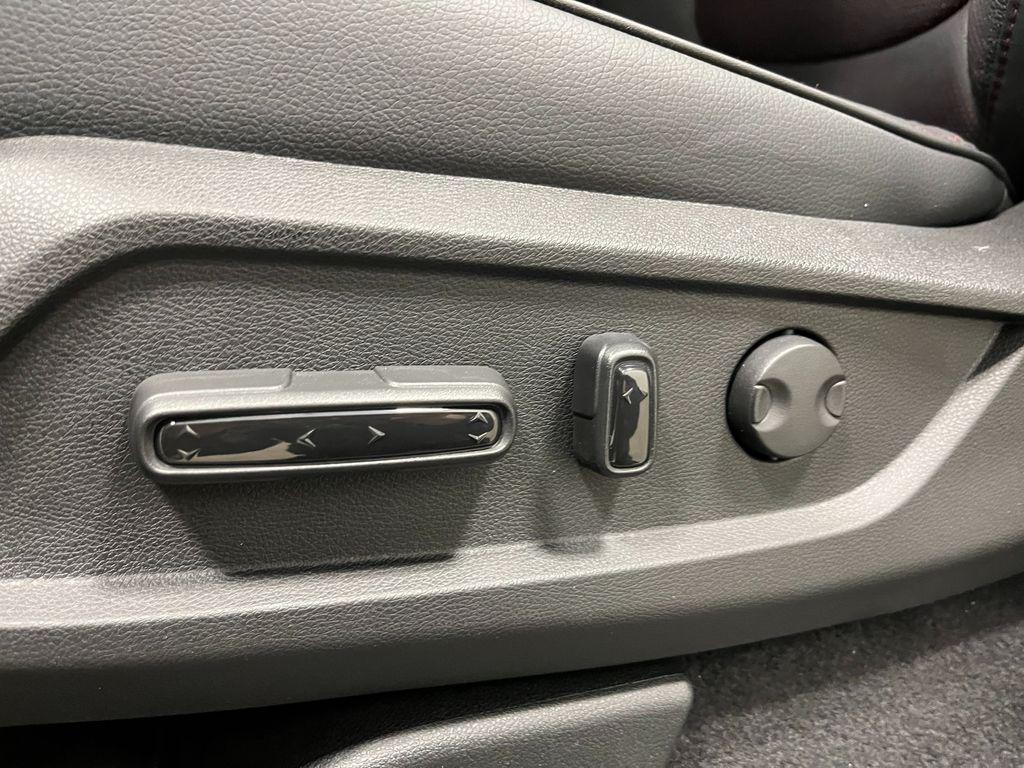 new 2025 Honda Pilot car, priced at $56,530