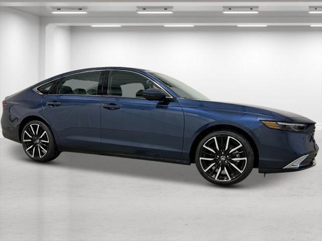 new 2025 Honda Accord Hybrid car, priced at $40,450
