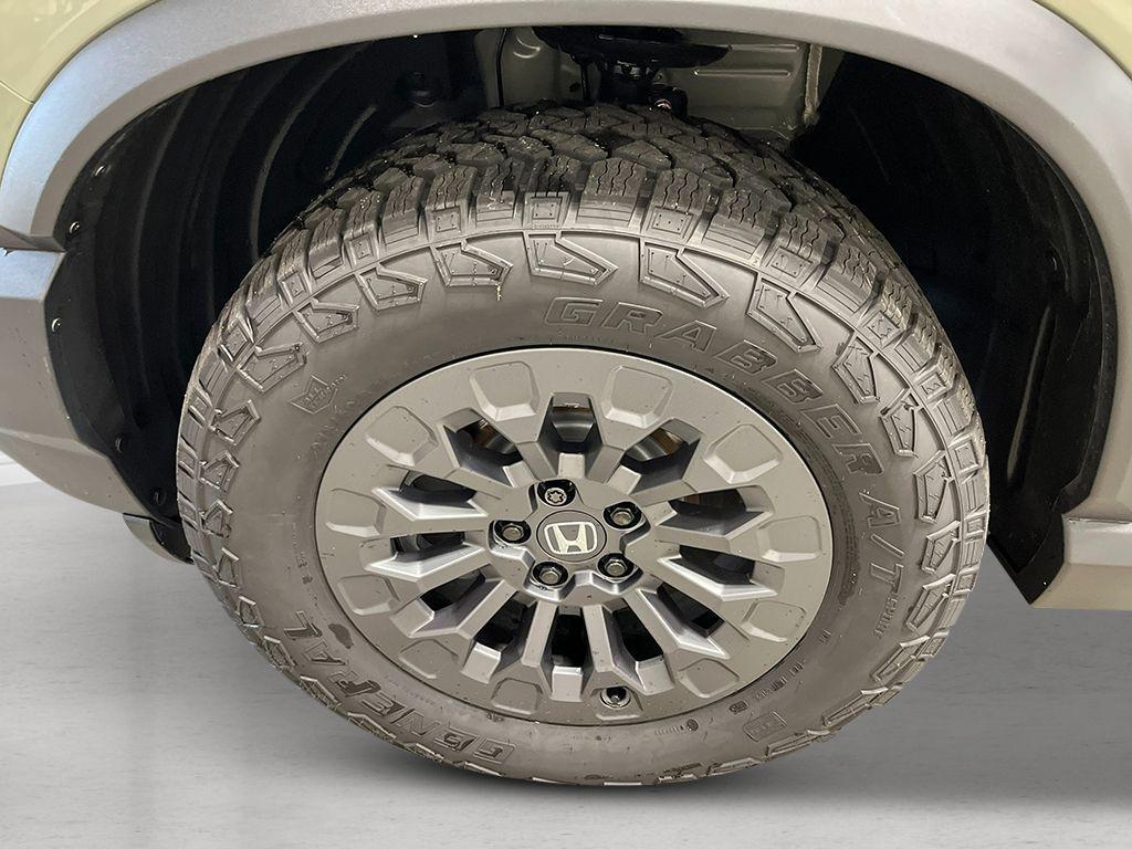 new 2026 Honda Passport car, priced at $50,400