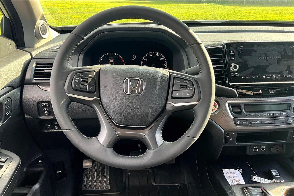 new 2024 Honda Ridgeline car, priced at $44,430