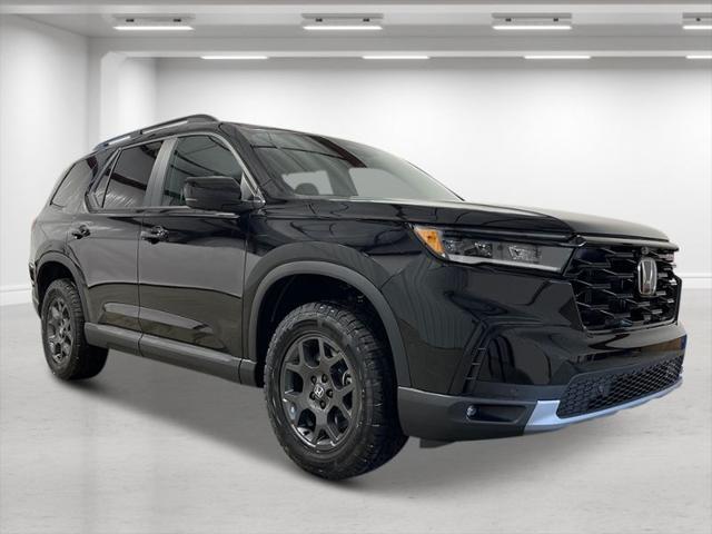 new 2025 Honda Pilot car, priced at $50,850