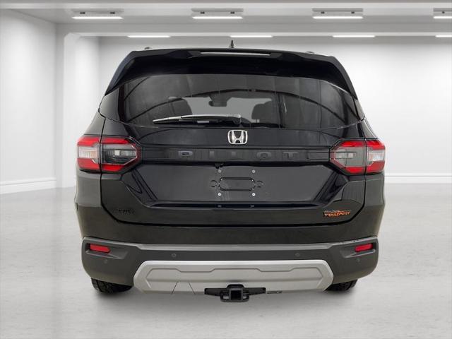 new 2025 Honda Pilot car, priced at $50,850