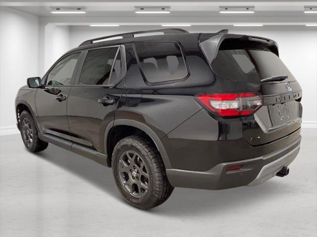 new 2025 Honda Pilot car, priced at $50,850