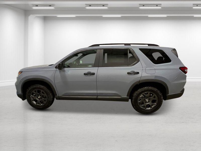 new 2025 Honda Pilot car, priced at $51,350