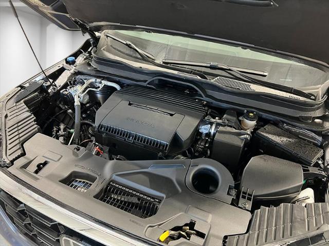 new 2025 Honda Pilot car, priced at $51,050