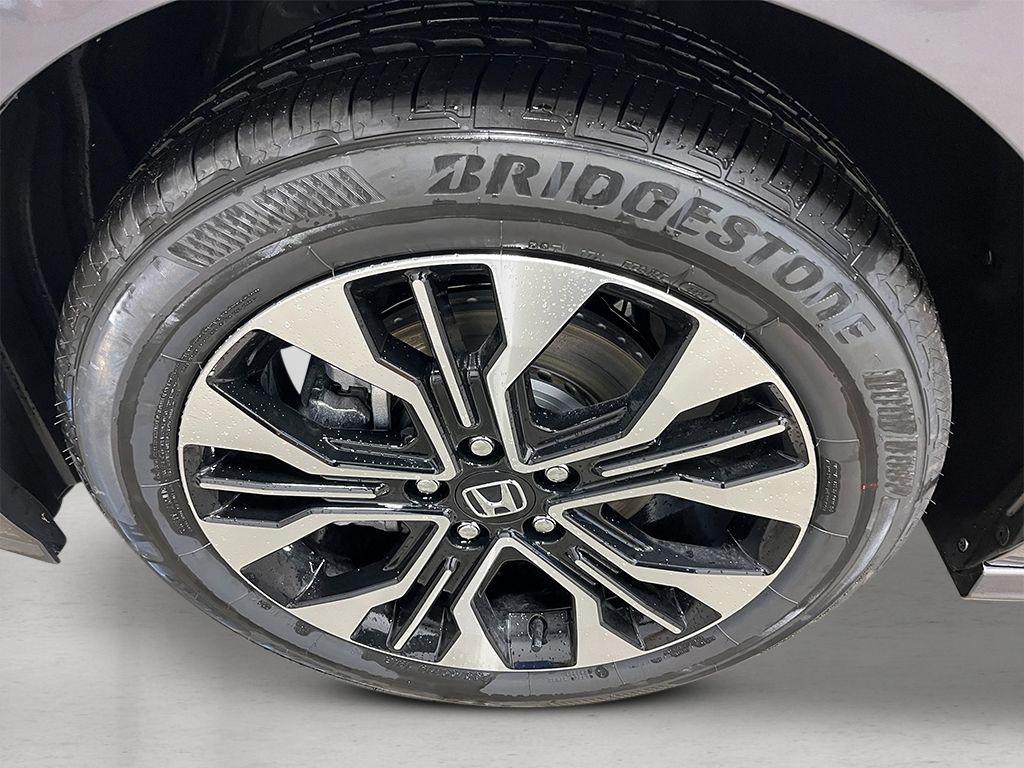 new 2026 Honda Odyssey car, priced at $54,335