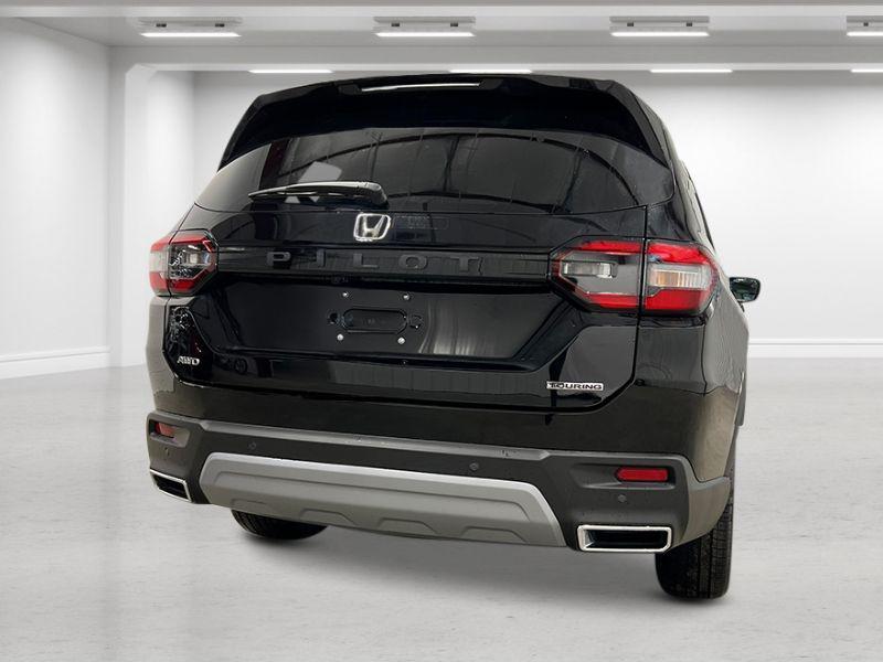 new 2025 Honda Pilot car, priced at $51,825
