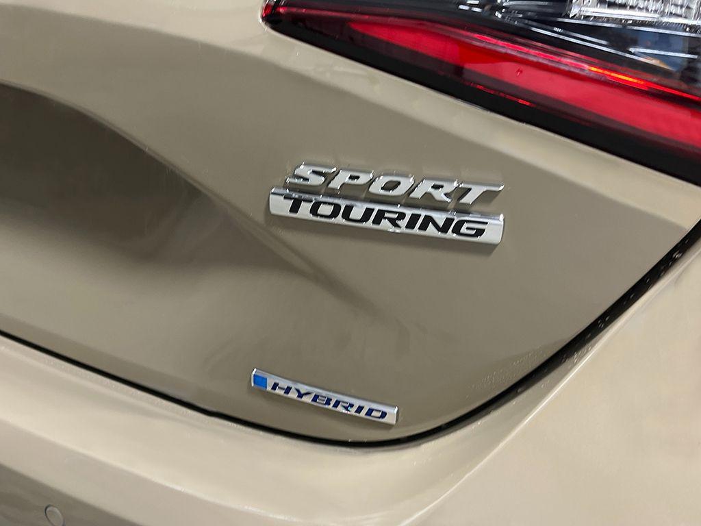 new 2026 Honda Civic Hybrid car, priced at $35,145