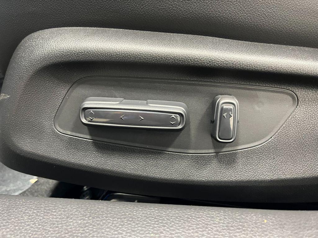 new 2026 Honda Civic Hybrid car, priced at $35,145