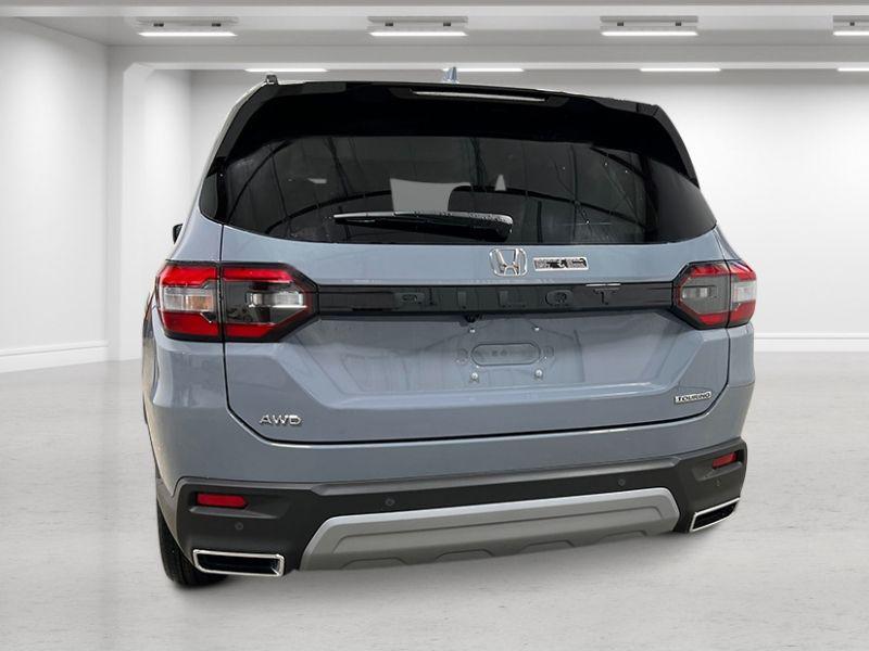 new 2025 Honda Pilot car, priced at $51,550