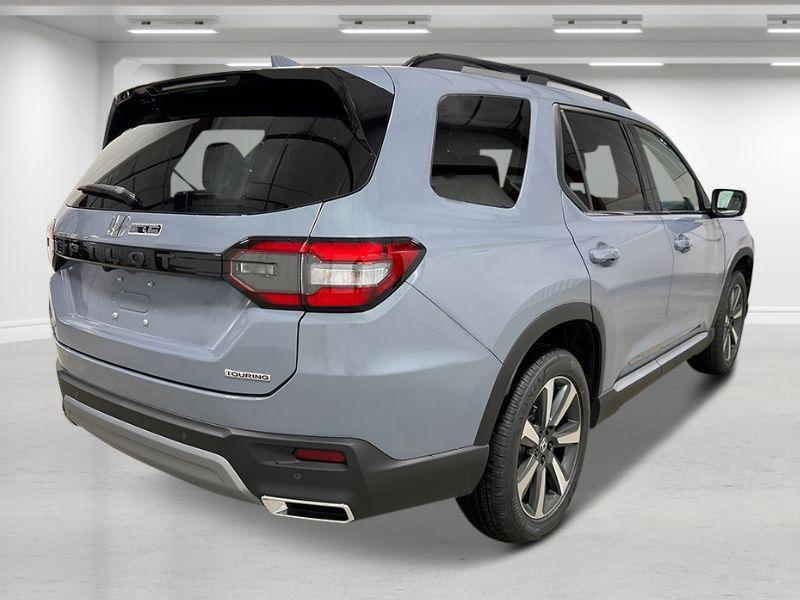 new 2025 Honda Pilot car, priced at $51,550