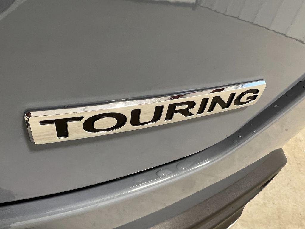 new 2025 Honda Pilot car, priced at $51,550