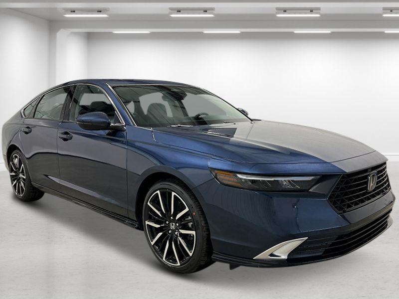new 2025 Honda Accord Hybrid car, priced at $40,450