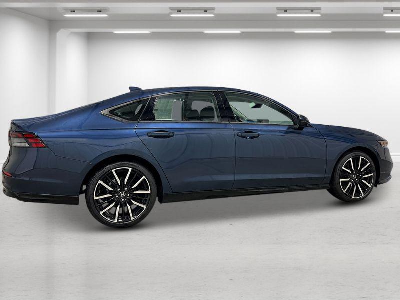 new 2025 Honda Accord Hybrid car, priced at $40,450