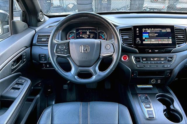 used 2022 Honda Pilot car, priced at $34,295