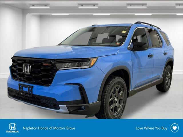 new 2025 Honda Pilot car, priced at $51,305
