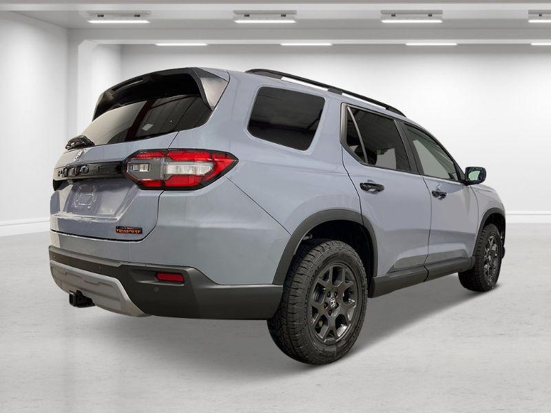 new 2025 Honda Pilot car, priced at $51,785