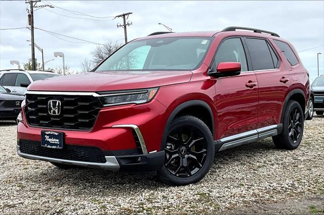 new 2025 Honda Pilot car, priced at $53,650