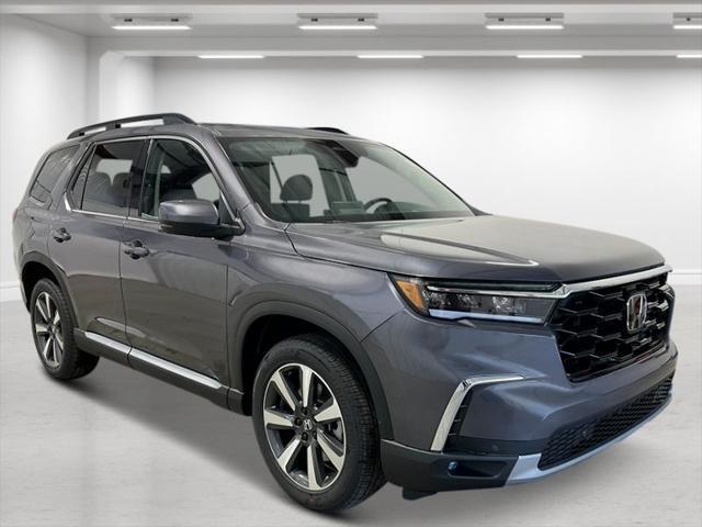 new 2025 Honda Pilot car, priced at $51,780