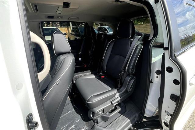 new 2025 Honda Odyssey car, priced at $48,815