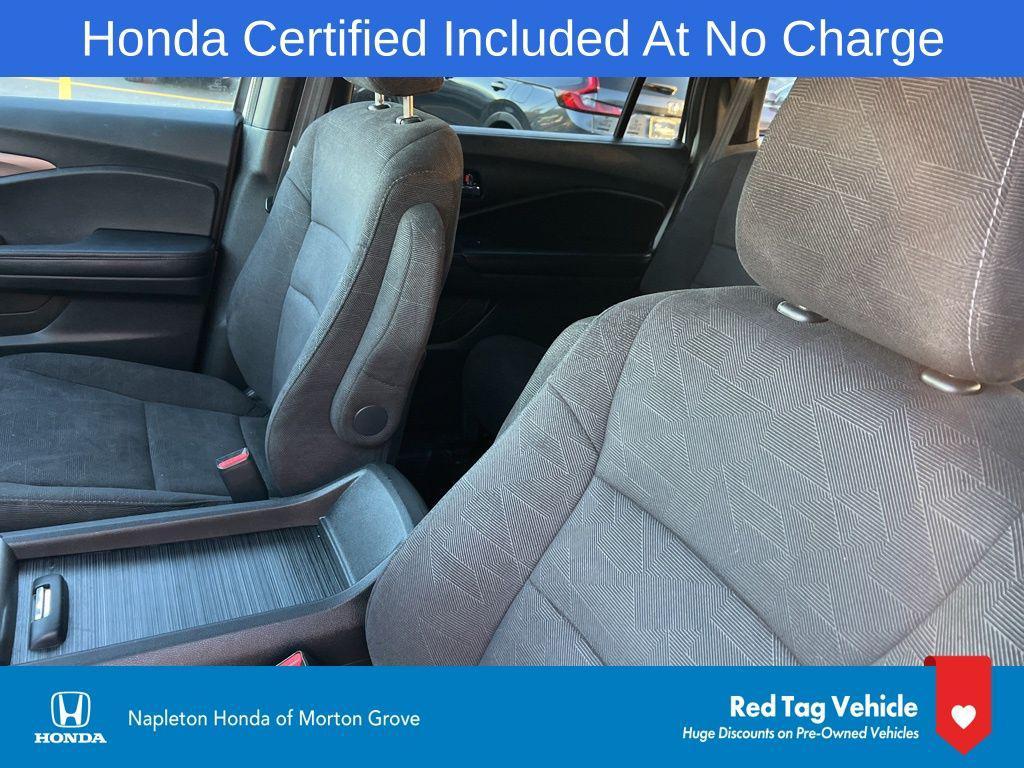 used 2022 Honda Pilot car, priced at $27,990