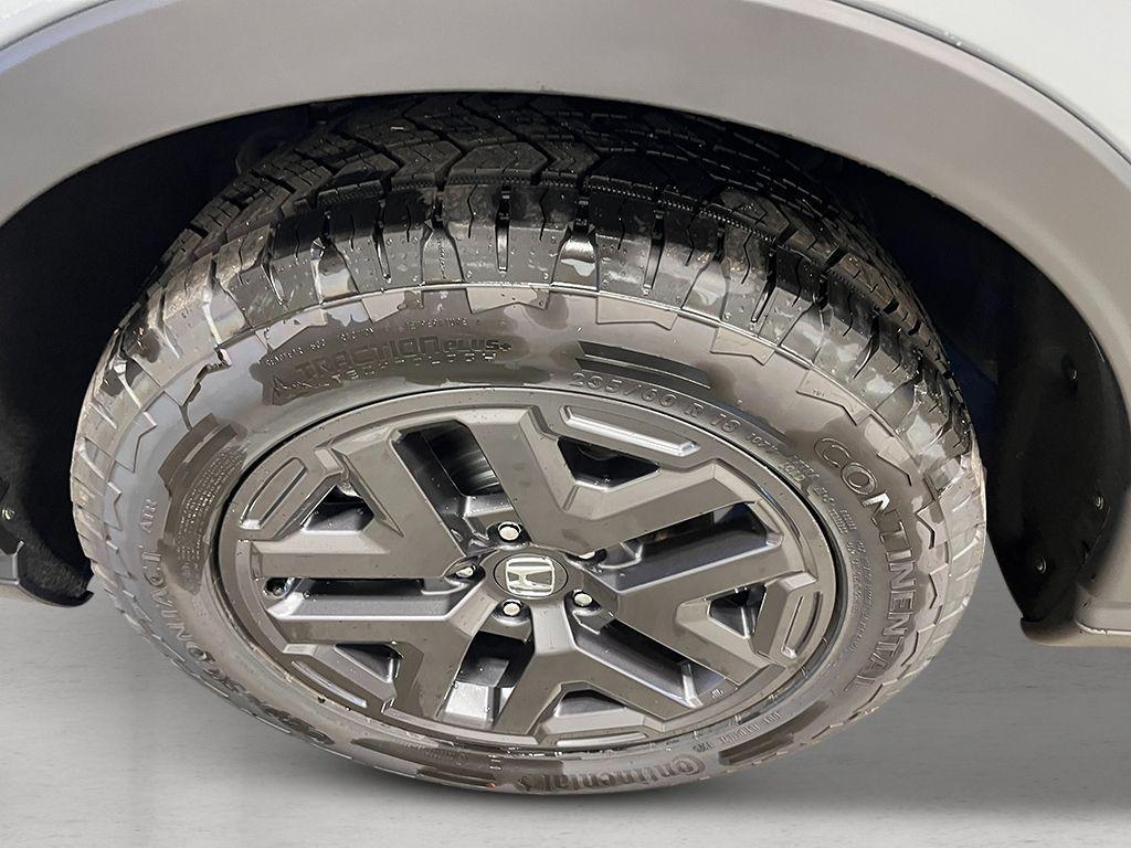 new 2026 Honda CR-V Hybrid car, priced at $40,705