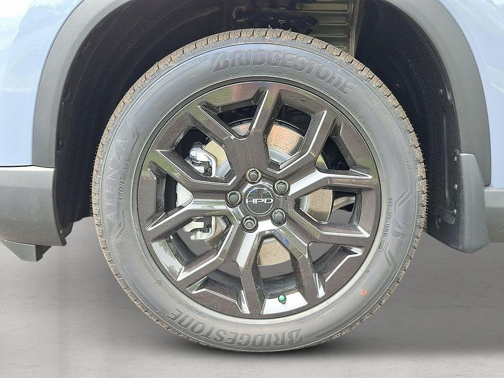 new 2025 Honda Pilot car, priced at $53,750