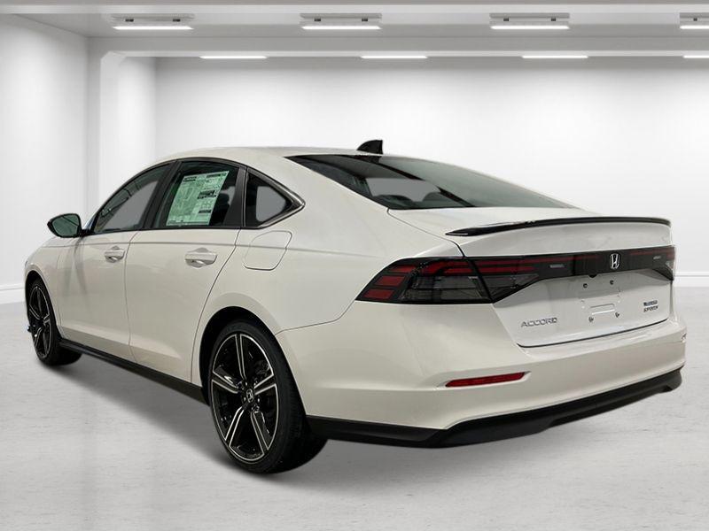 new 2025 Honda Accord Hybrid car, priced at $35,305
