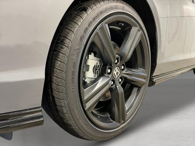 new 2025 Honda Accord Hybrid car, priced at $36,980