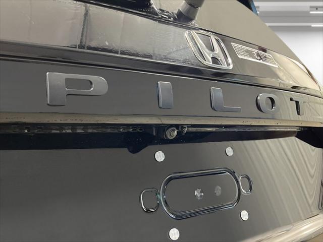 new 2025 Honda Pilot car, priced at $57,750