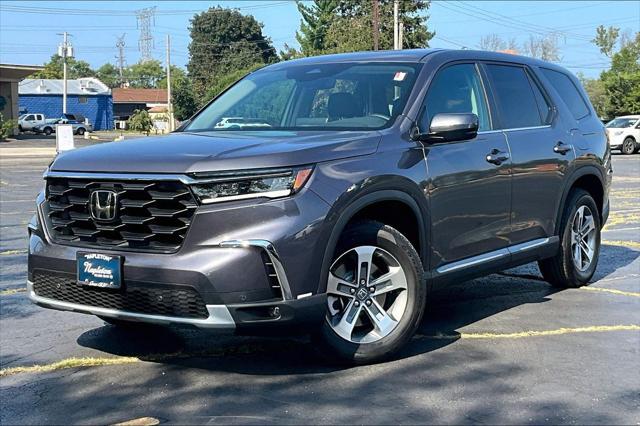 new 2025 Honda Pilot car, priced at $46,995