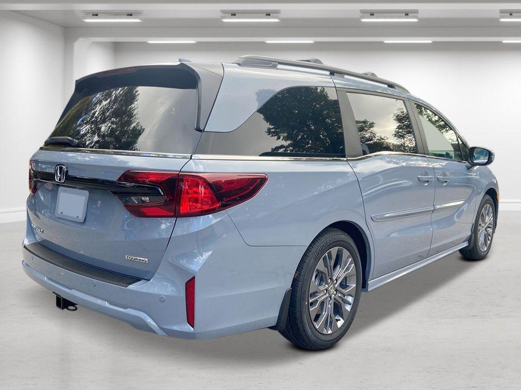 new 2026 Honda Odyssey car, priced at $50,475