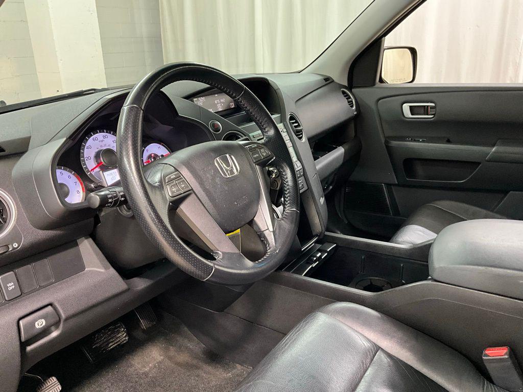 used 2010 Honda Pilot car, priced at $9,990
