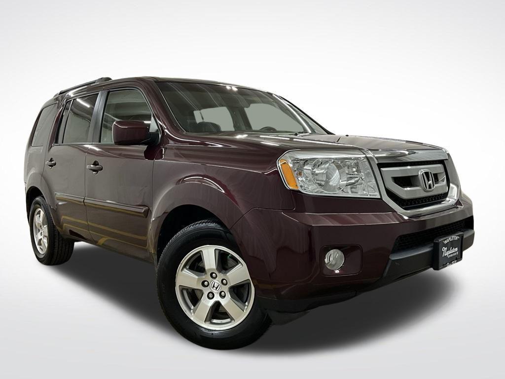 used 2010 Honda Pilot car, priced at $9,990