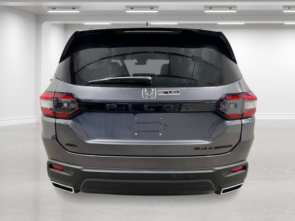new 2025 Honda Pilot car, priced at $56,075