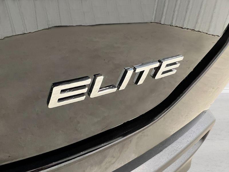 new 2025 Honda Pilot car, priced at $54,575